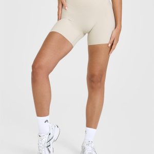 SoftMotion™ Shorts 6" Sand