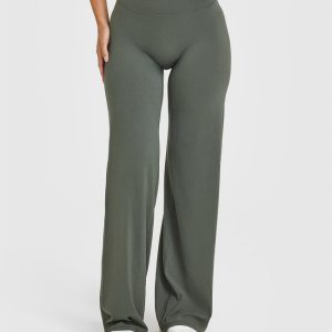 SoftMotion™ Straight Leg Bottoms Dark Khaki